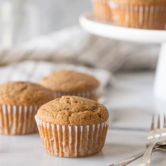 Cinnamon Applesauce Muffins