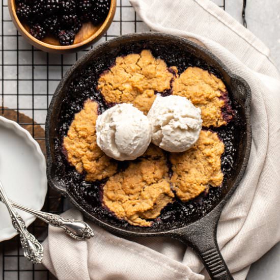 Healthy Blackberry Cobbler