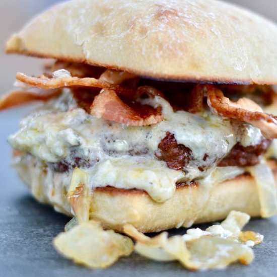 Mountain Burger with Cambazola