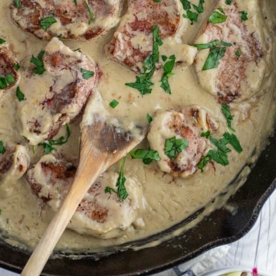 Pork Medallions with Blue Cheese