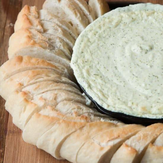 CREAMY ARTICHOKE DIP