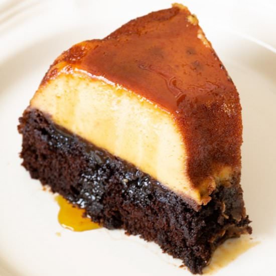 Chocolate Flan Cake (Chocoflan)