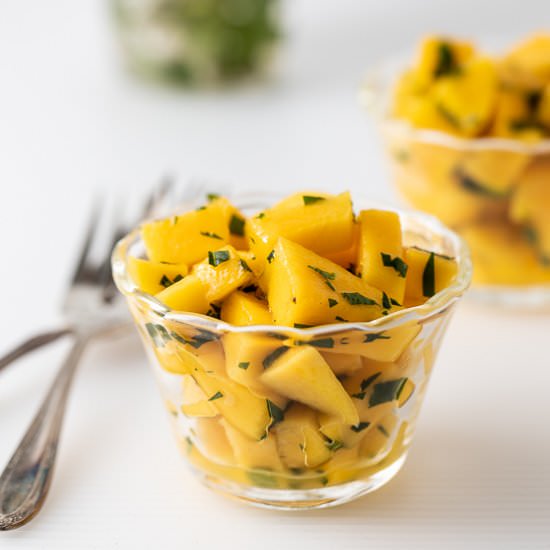 Mango Salad with Mint