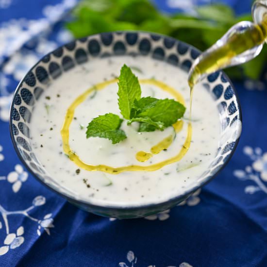Lebanese Cucumber & Yogurt Salad