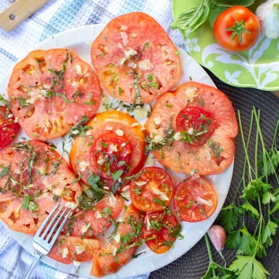 Simple Sliced Tomato Salad
