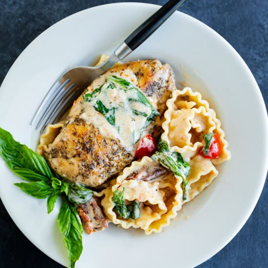 One Pot Tuscan Chicken Pasta