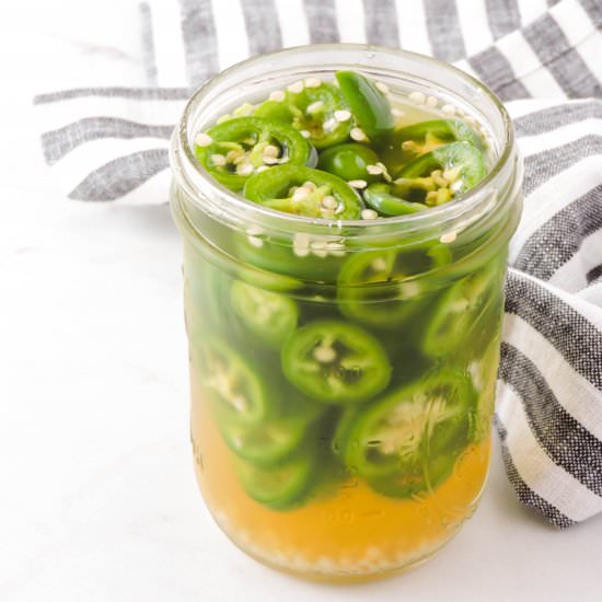 Quick Pickled Jalapenos