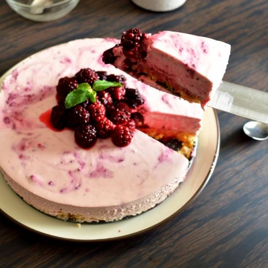 No-Bake Blackberry Cheesecake