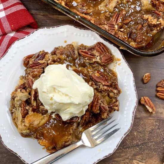 Pecan Pie Cobbler