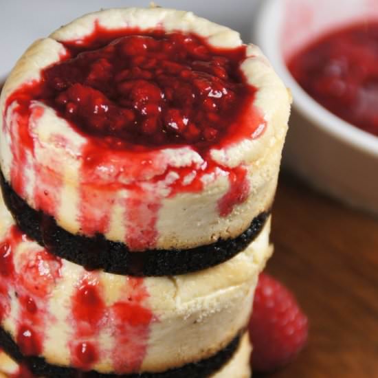 Gluten-Free Mini Cheesecakes