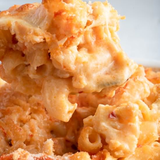Buffalo Cauliflower Mac and Cheese