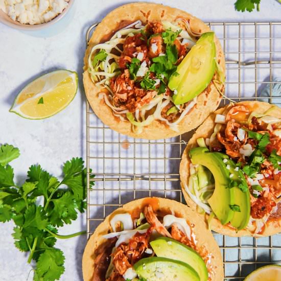 Slow Cooker Chicken Tinga