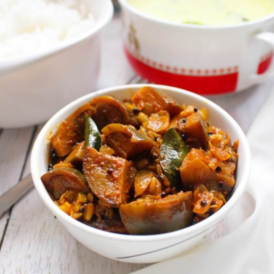 Brinjal Fry / Kathirikai Poriyal