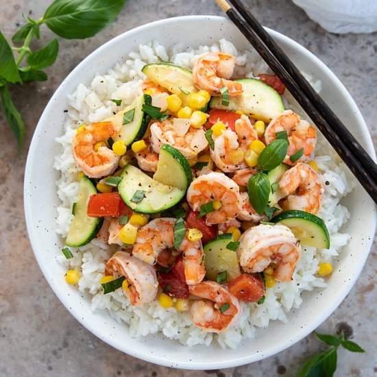 shrimp, corn & zucchini stir-fry