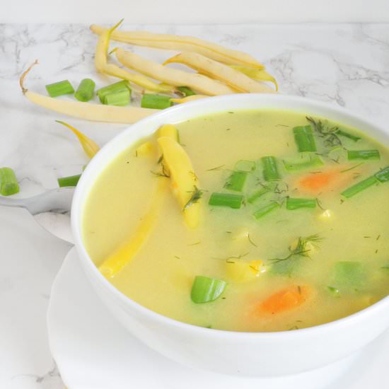 Vegetable soup with beans