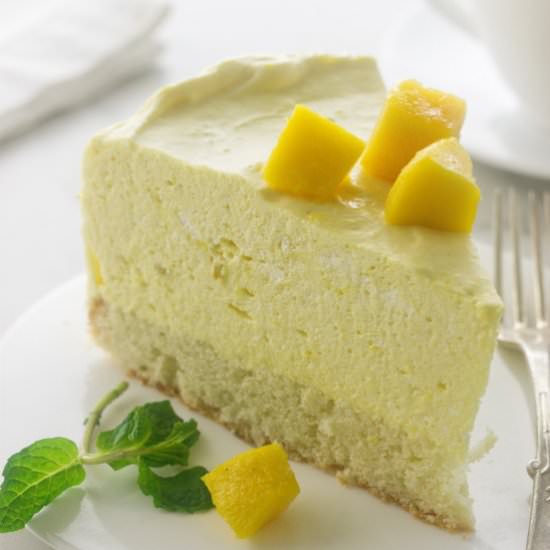 Mango mousse cake