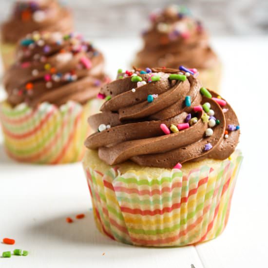 Birthday Cake Cupcakes