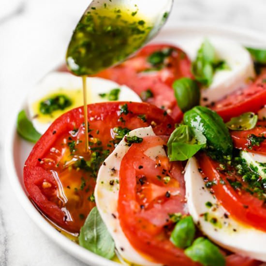 Basil Oil