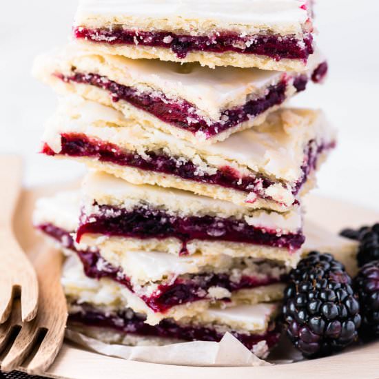 Blackberry Slab Pie Bars