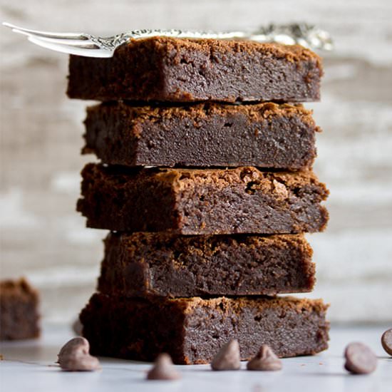 Easy One Bowl Fudgy Brownies