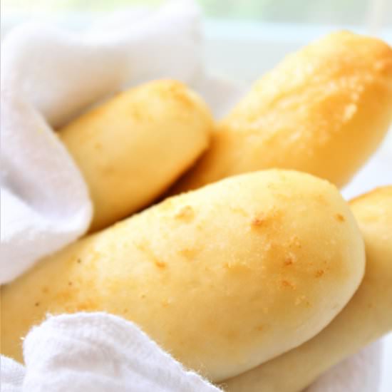GF Olive Garden Style Breadsticks