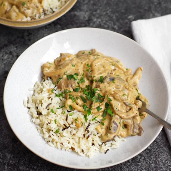 Mushroom stroganoff