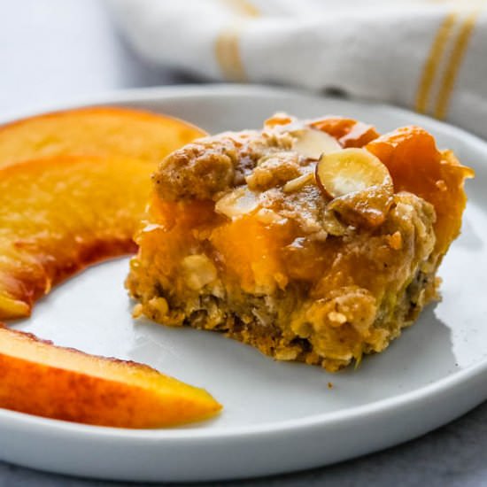 Fresh Peach Bars w/ Streusel Topping