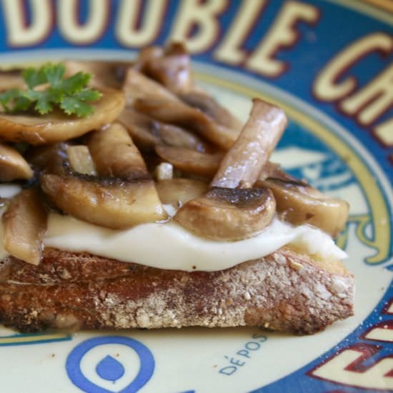 mozzarella & mushroom toast