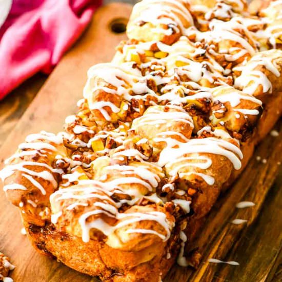 Apple Pull Apart Bread