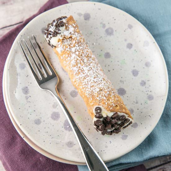 Homemade Cannoli Recipe