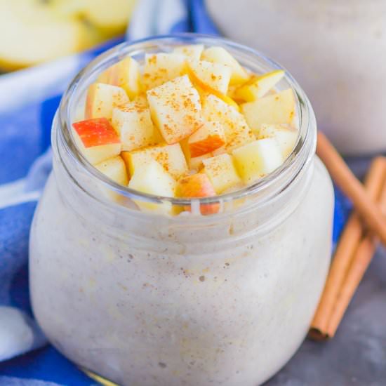 Apple Pie Overnight Oats