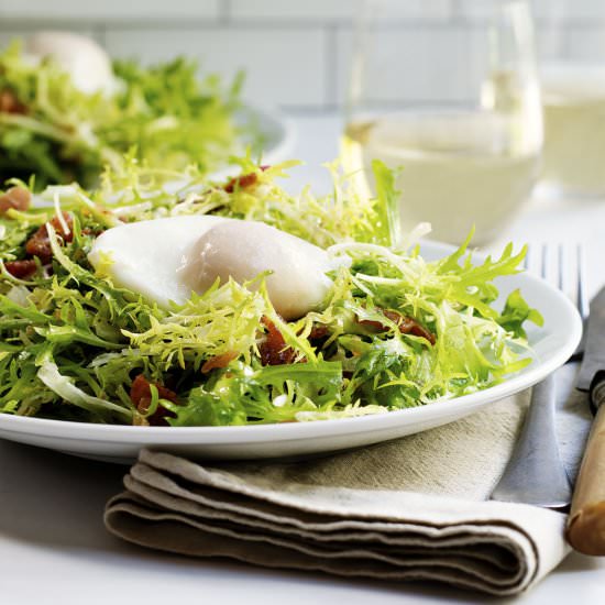Salad Lyonnaise