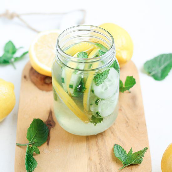Minted Lemon Cucumber Detox Water