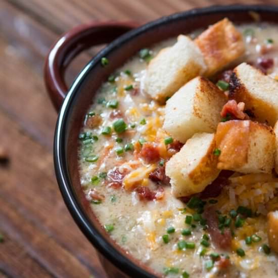 THE ULTIMATE CHEESEBURGER SOUP