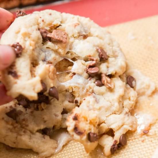 MARSHMALLOW TOFFEE COOKIES
