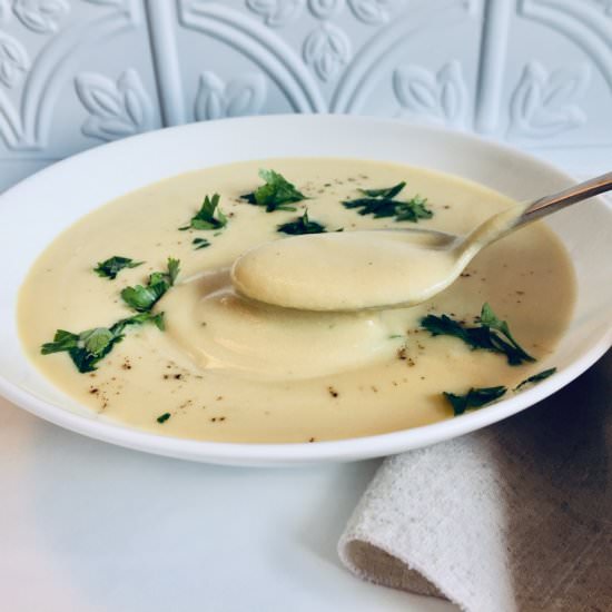 Vegan Cream Of Cauliflower Soup