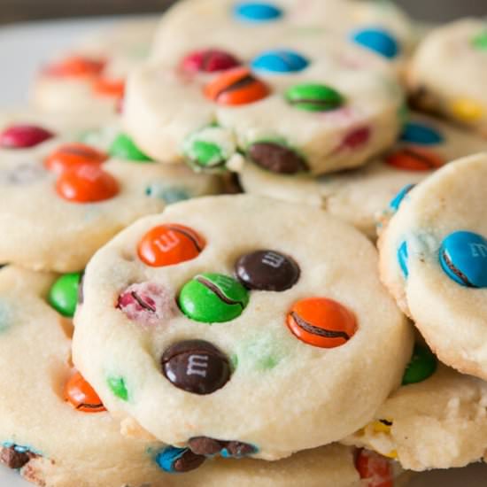 SHORTBREAD M&M COOKIES