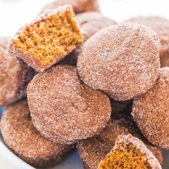 Cinnamon Sugar Mini Pumpkin Muffins