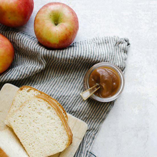 English Muffin Bread & Apple Butter