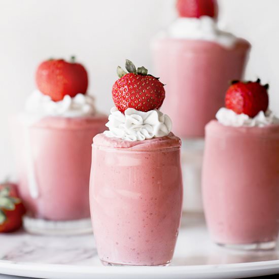 Healthy Strawberry Mousse