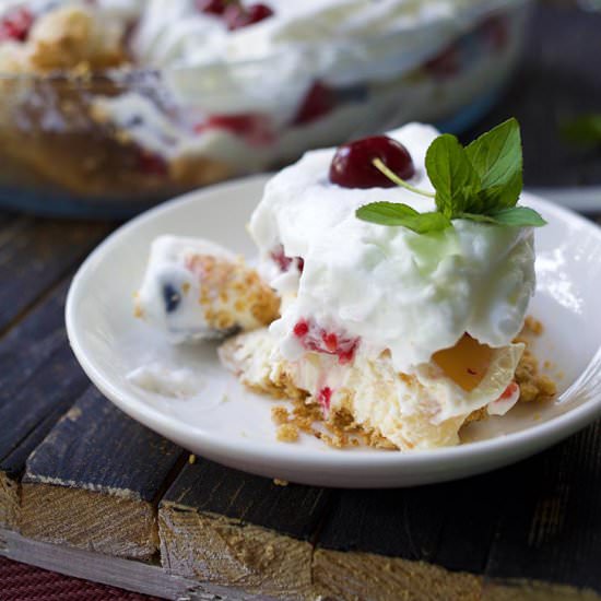 Vegan Banana Split Pie