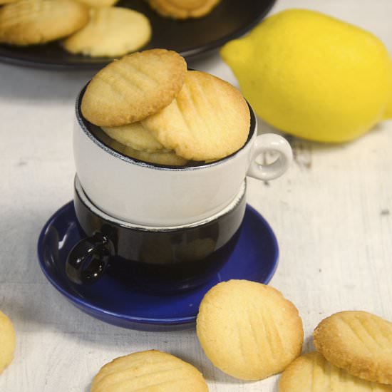 Delicious Lemon Butter Cookies