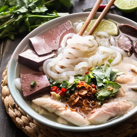 Vietnamese Tapioca Noodle Soup