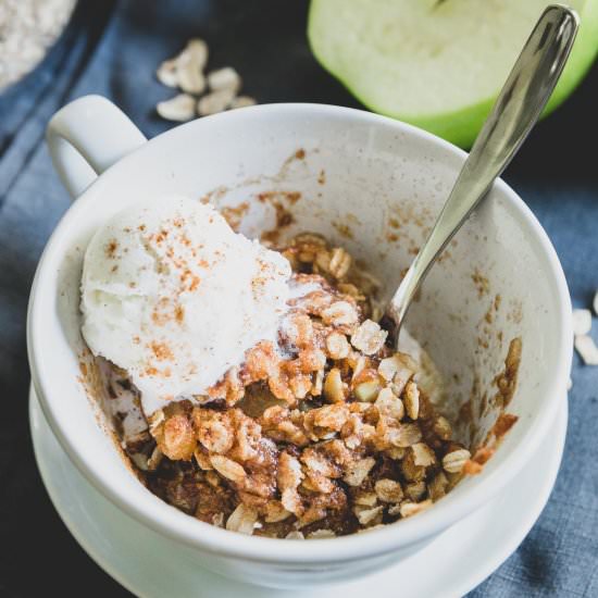 Microwave Apple Crisp