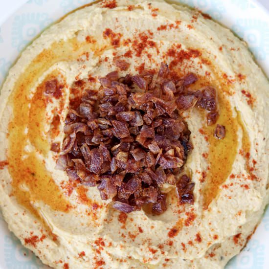 Onion and Roasted Garlic Hummus