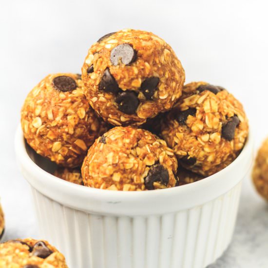 Pumpkin Energy Bites