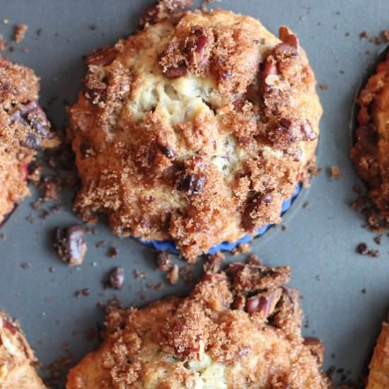 Banana Pecan Streusel Muffins