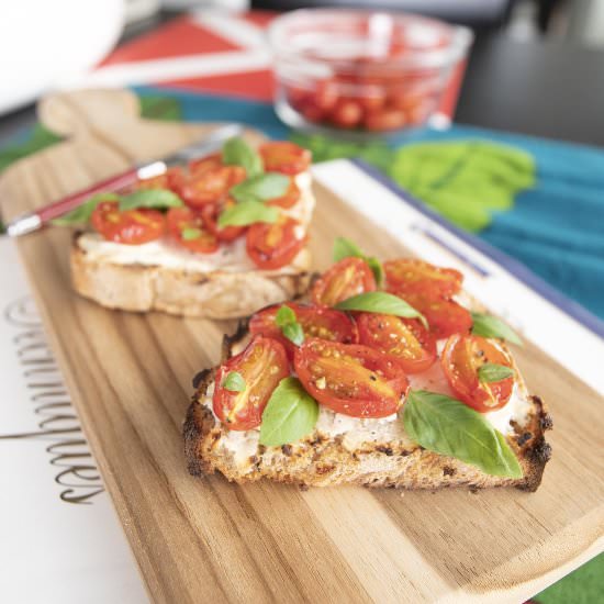 Country bread and Colorful Toppings
