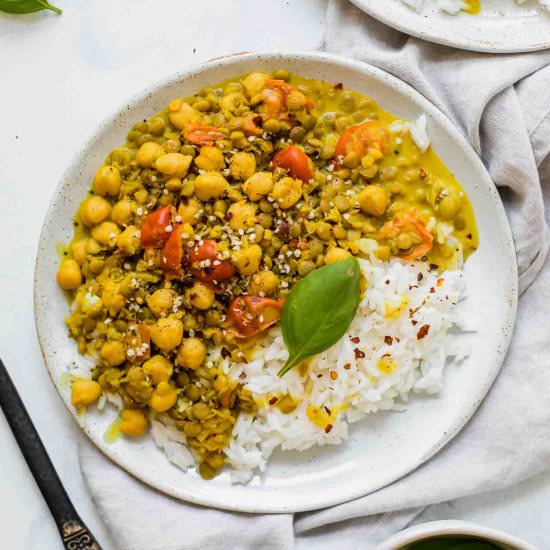 Coconut Lentil & Chickpea Curry