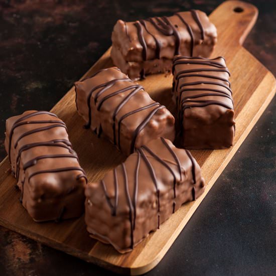 Oat and Marshmallow crispy bars